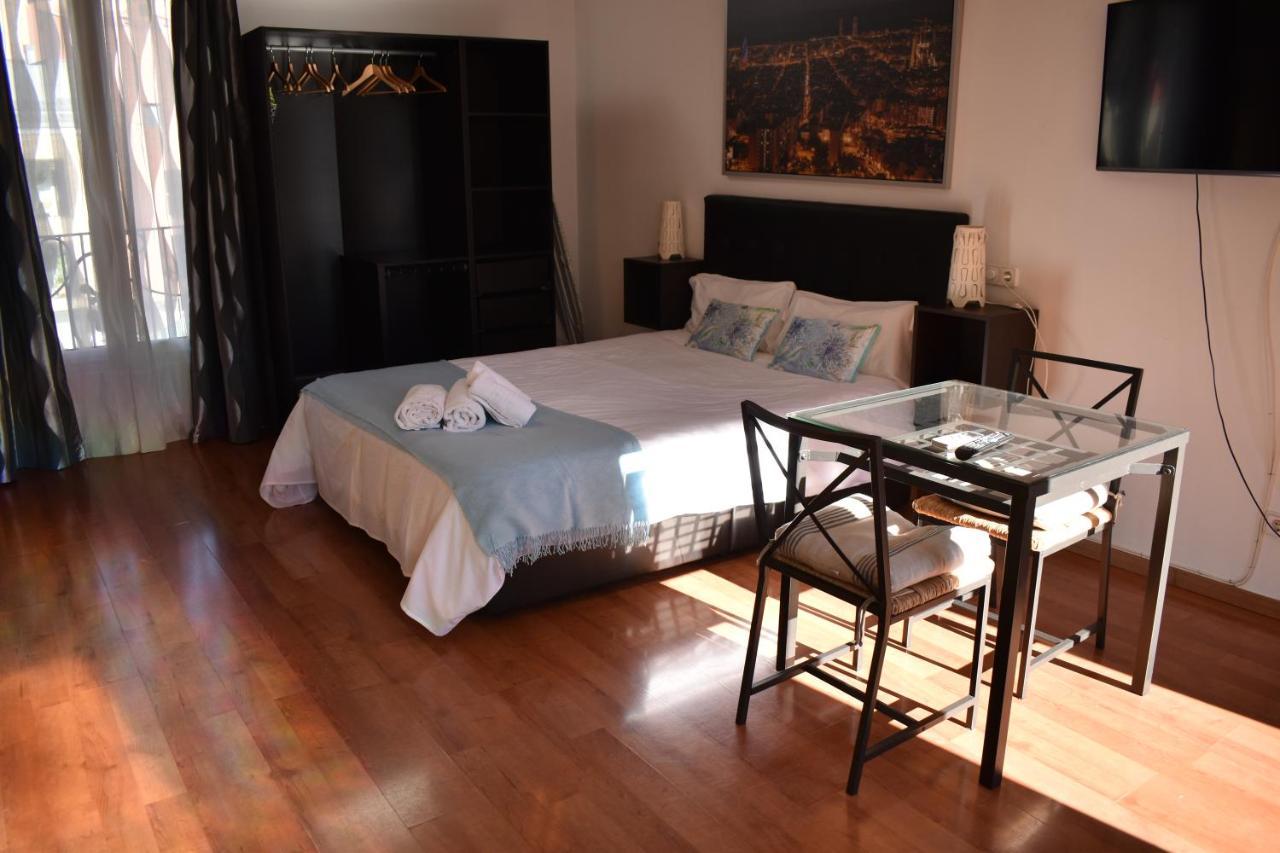 Apartamentos Barcelona - Iberia Dış mekan fotoğraf